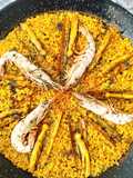 Arroz con navajas y gambones