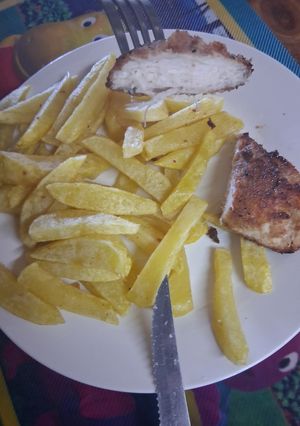 A picture of Crispy Soy Chicken with French Fries for One.