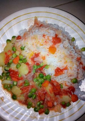A picture of Rice and peas.