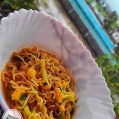 A picture of Rain and Maggi bowl.