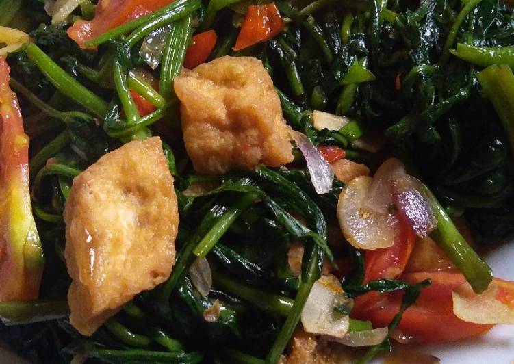 Kangkung tahu goreng
