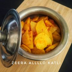 A picture of Zeera aloo katli.