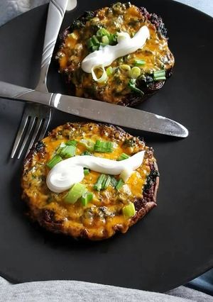 A picture of Mexican Portabello Pizza.