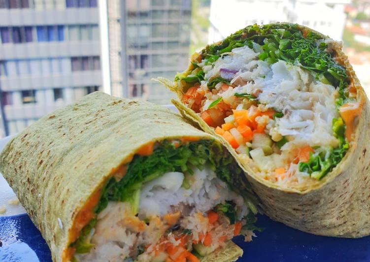 Halibut Wrap with Veggies and Quinoa