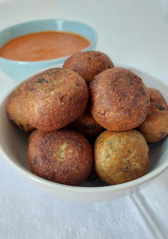 Una foto de Bolitas de berenjena