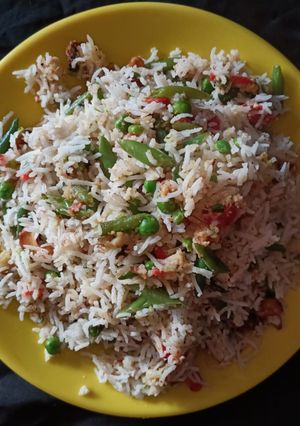 পিস পোলাও (Peas pulao recipe in Bengali) রেসিপির প্রধান ছবি