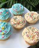 Muffins con decorado de buttercream