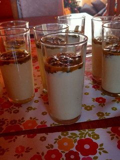 Una foto de Postre de Maracuyá