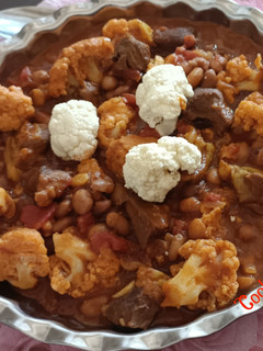 عکسی از دستور خورشت گل کلم با لوبیا چیتی