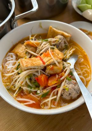 Hình của món Bún đậu mọc.