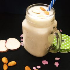 A picture of Sweet Potato Almond Smoothie.