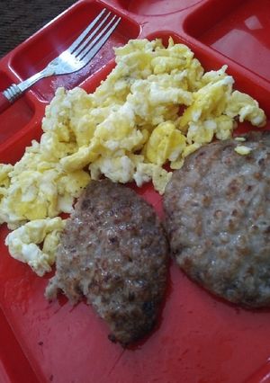 A picture of Aryca's Brunch Tide-Me-Over.