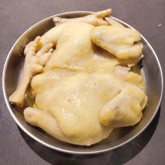 A picture of Steamed Whole Chicken.