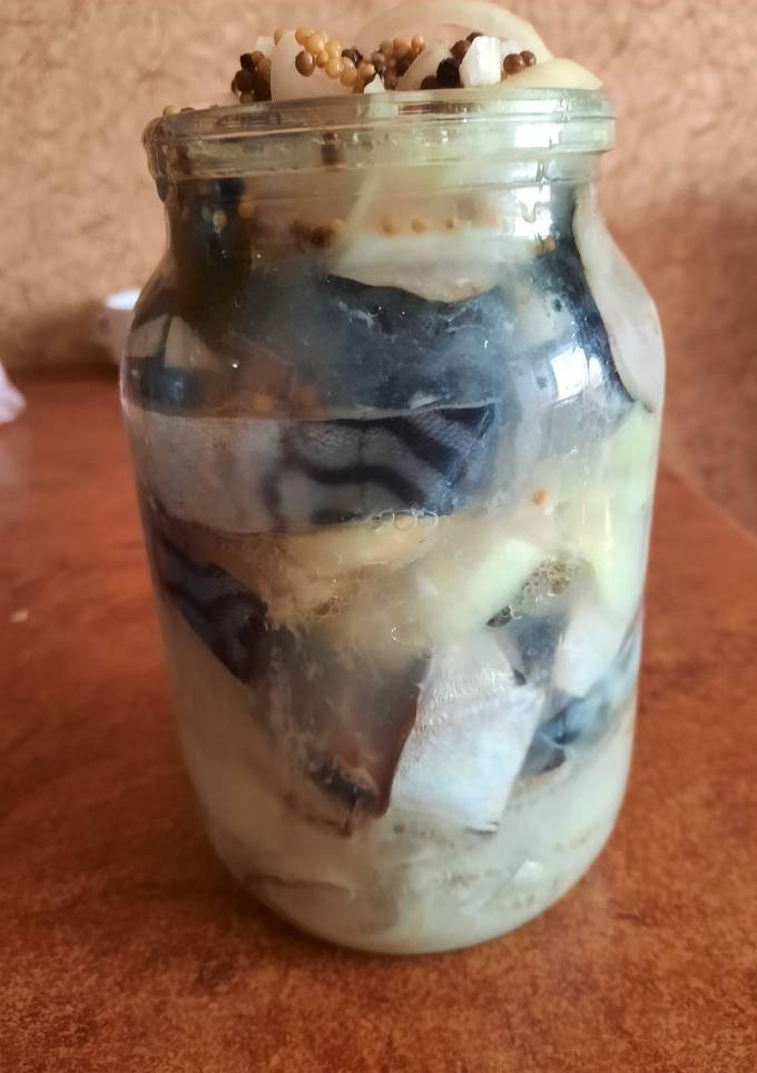Скумбрія маринована
