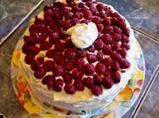Una foto de torta de merengue