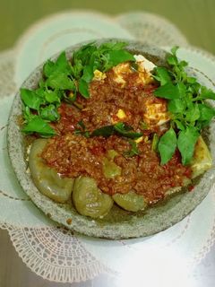 Foto resep Pecak terong dan tahu kukus