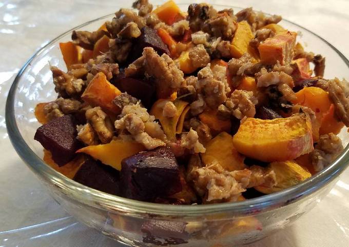 Recipe of Award-winning Roasted sweet pot and beet salad