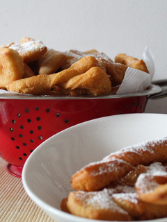 Una foto de Calzones Rotos esponjosos