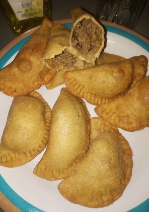 A picture of Semolina fried meatpie 👩‍🍳.