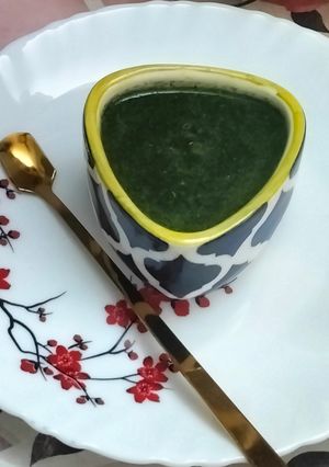 पुदीना चटनी रेसिपी मुख्य फोटो