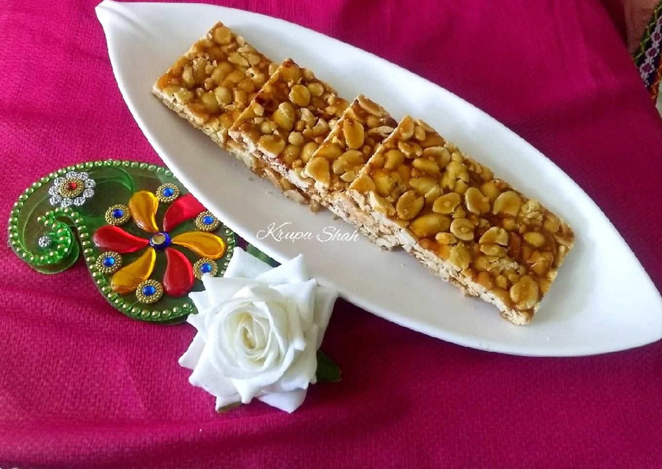 Peanut chikki