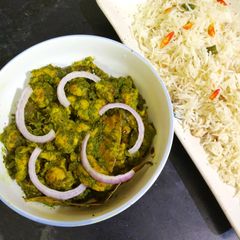 A picture of Coriander Chicken.