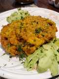 Filete de róbalo en cama de hash brown bañado en mi salsa básica