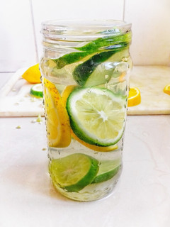 A picture of Citrus Cucumber Infused Water.