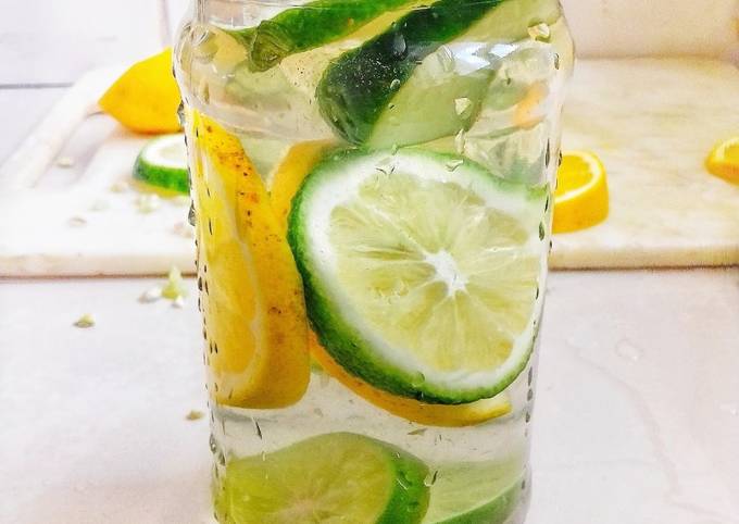 Step-by-Step Guide to Prepare Homemade Citrus Cucumber Infused Water