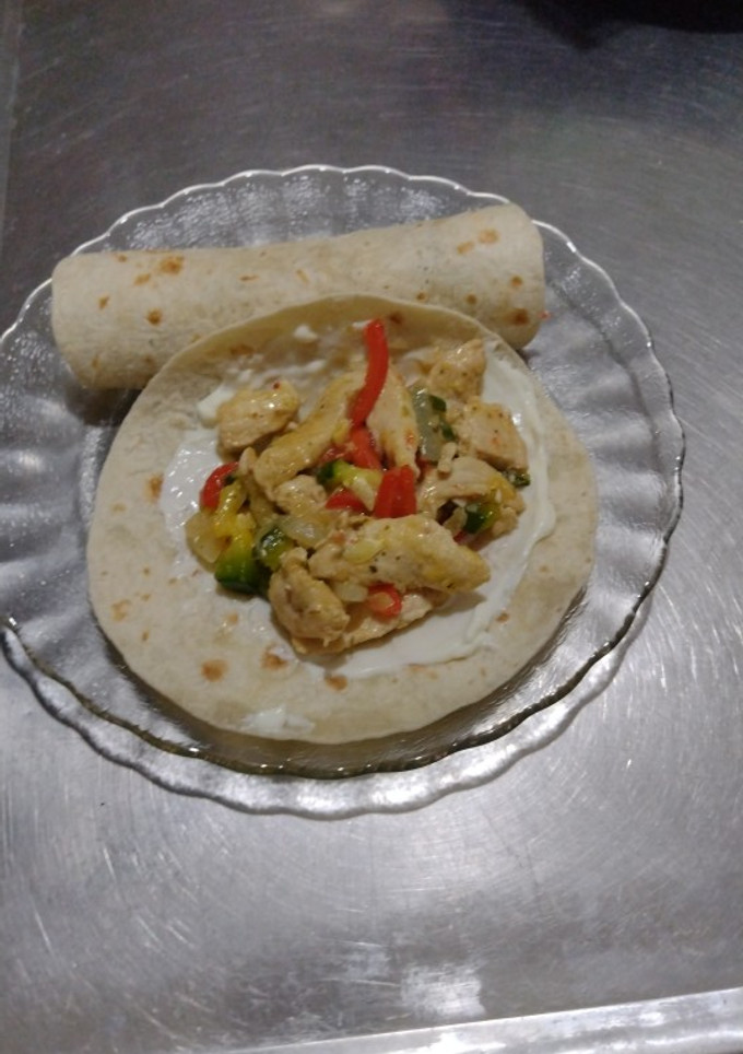 Una foto de Fajitas de pollo súper prácticas y ricas 🤤🤩