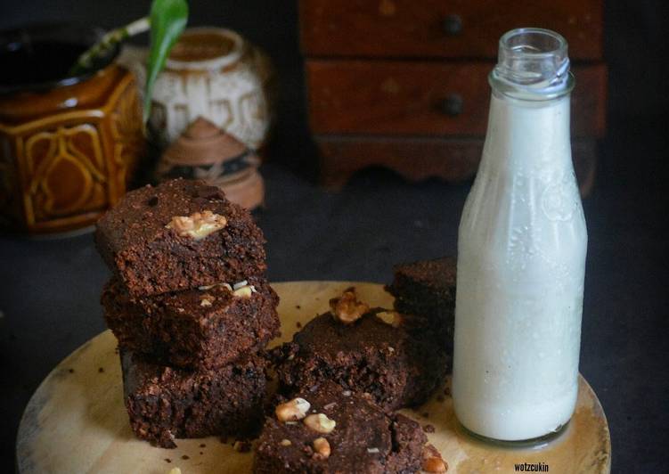 Oats and Ragi Brownies