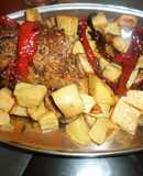 Peceto al horno con papas y batatas