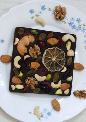 A picture of Chocolate Bark.