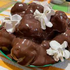 Foto di Copertura Profiteroles