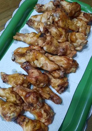 Una foto de Patitas (alitas) de pollo para la vianda