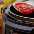 Confitura de frutos rojos en olla a presión Electrolux