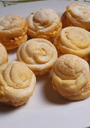 Una foto de Profiteroles