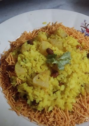 A picture of Aloo poha.