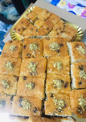 صورة لوصفة كيك الزبادي بالمكسرات