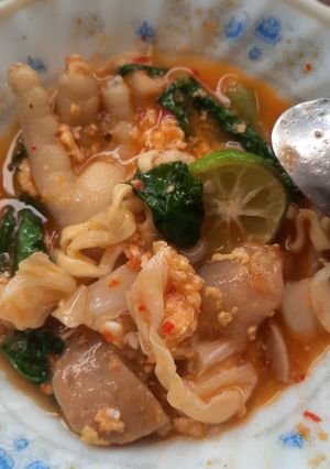 Foto resep Seblak ceker campur campur pedaas