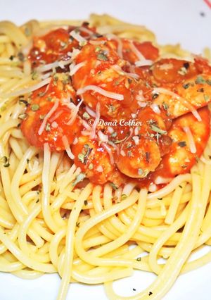 Foto de Esparguete com gambas em molho de tomate