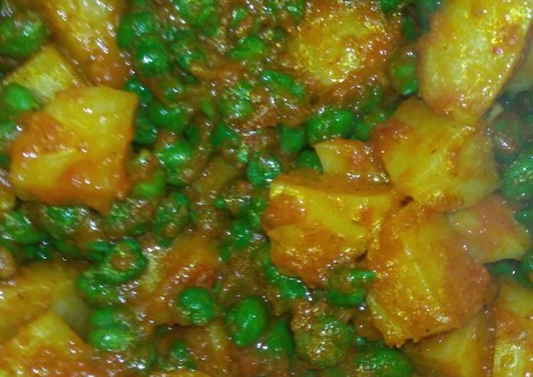 Recipe of Speedy Green Chana With Aloo Ki Dry Sabzi