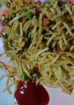 A picture of Chilli Garlic Noodles.