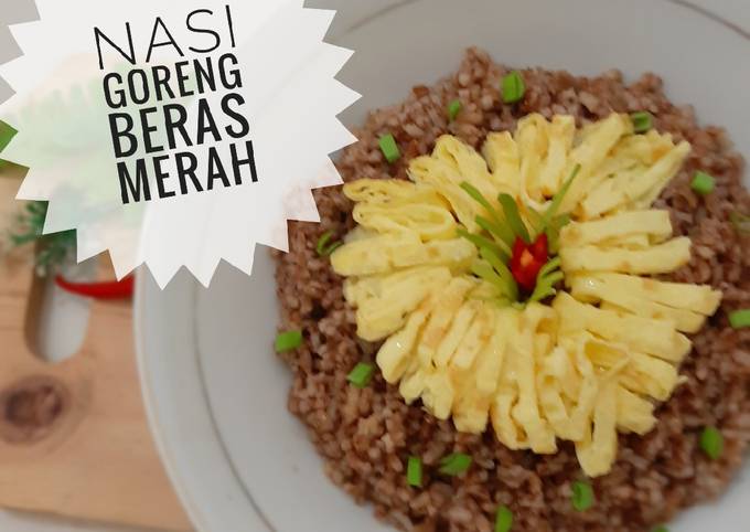 Resep Nasi Goreng Beras Merah oleh Dapur Aprilia - Cookpad