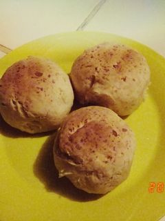 Una foto de Pan salado con queso