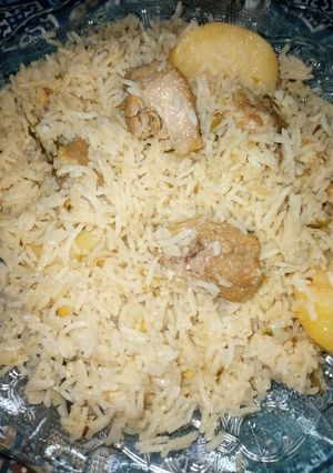 A picture of Beef pulao.