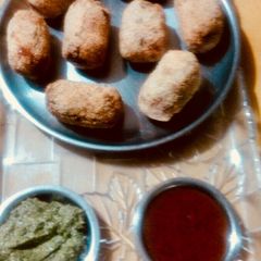 A picture of Green peas And’ Nut Rolls.