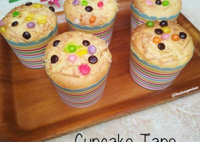 Rahasia Membuat 150. Cupcake Tape yang Menggugah Selera