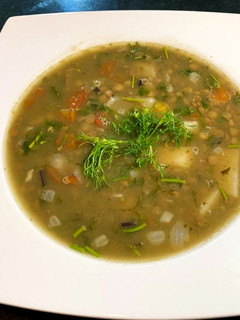 Una foto de Sopa de lenteja 😉👩‍🍳