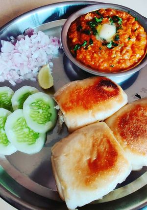 A picture of Pav Bhaji.